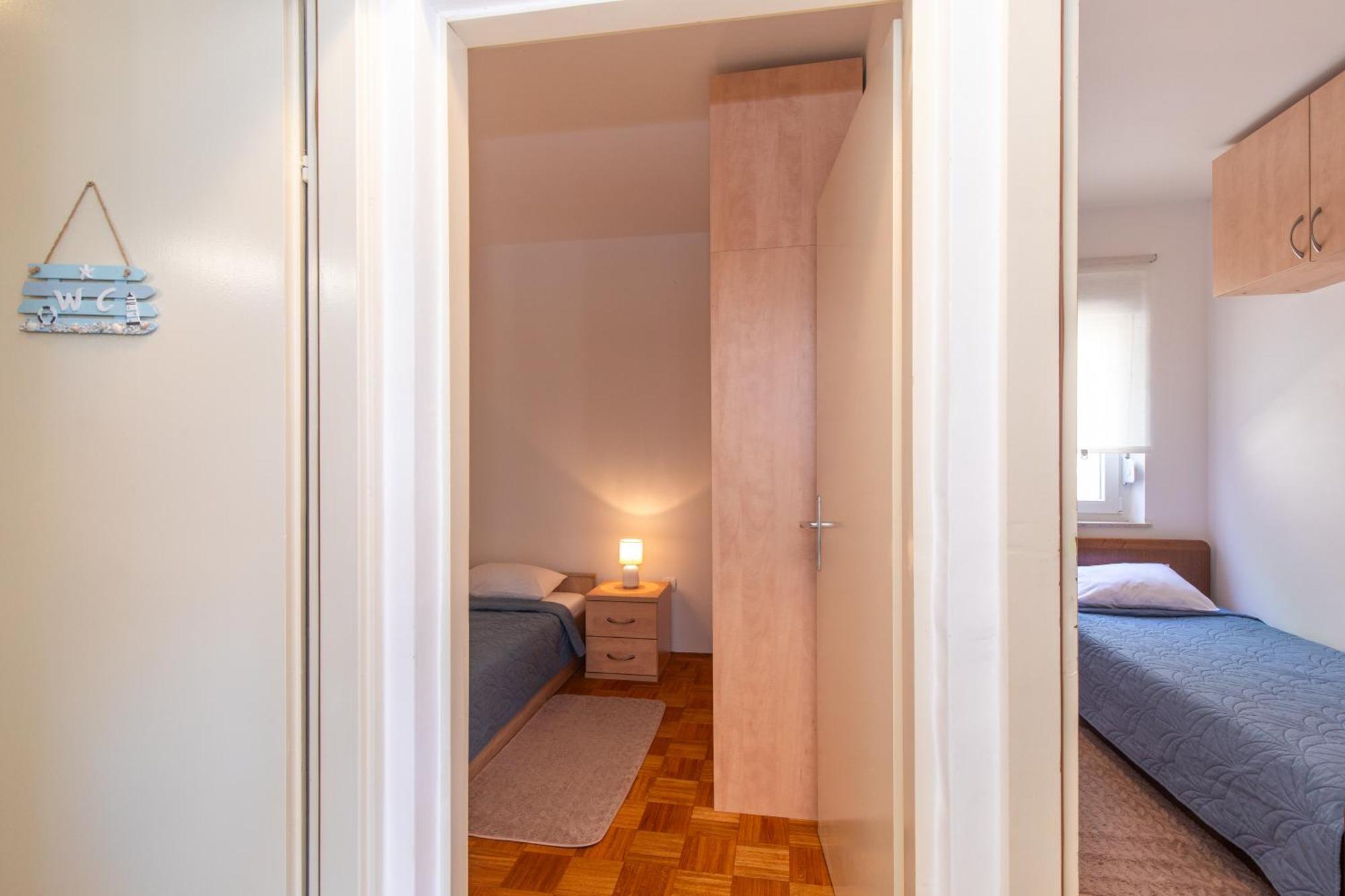Apartment Laura Punat Εξωτερικό φωτογραφία